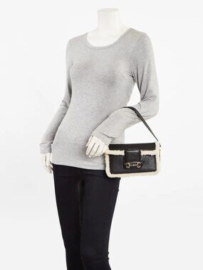 Gucci Black/White Leather/Shearling 1955 Horsebit Shoulder Bag